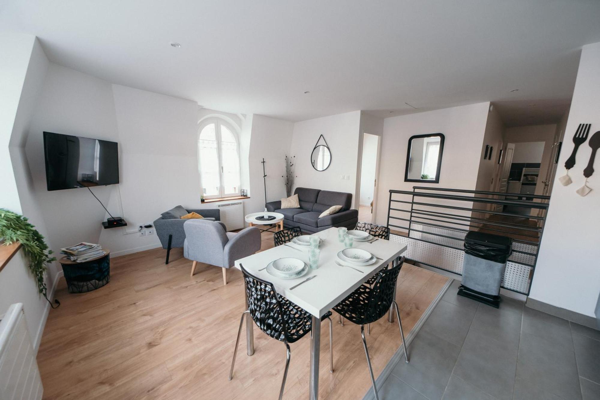 Appartement De Thomas Charleville-Mézières Dış mekan fotoğraf
